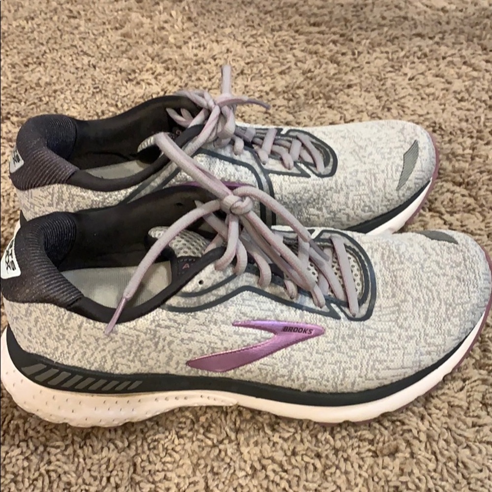 Brooks Adrenaline